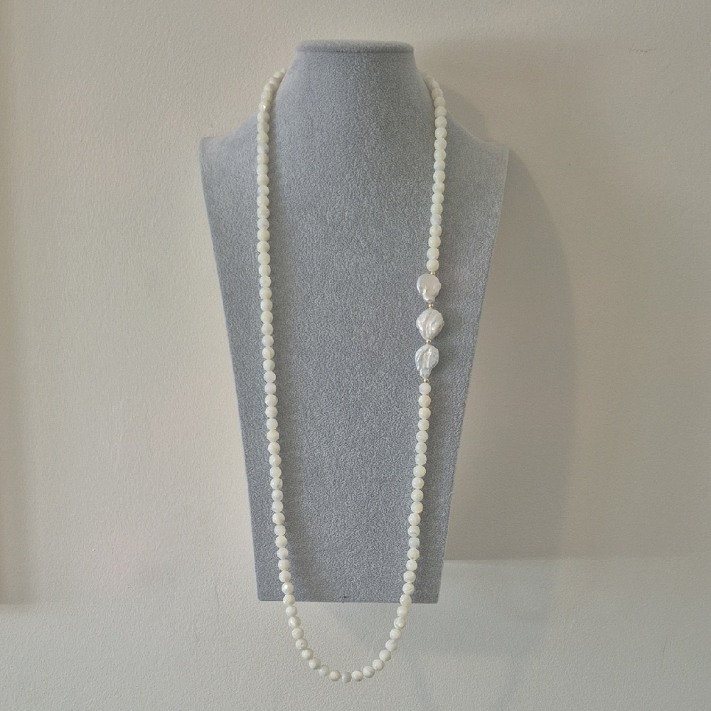 Natural Mother of Pearl Necklace,& Braclet